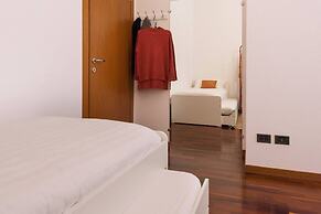 JOIVY Viale Geno - Como Lake