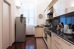 JOIVY Viale Geno - Como Lake