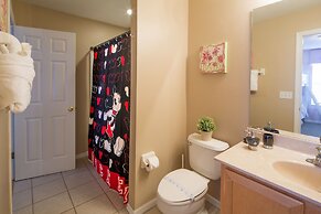 Minnie & Mickeys Mansion by VillaDirect