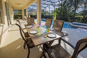 Minnie & Mickeys Mansion by VillaDirect