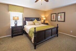 Minnie & Mickeys Mansion by VillaDirect