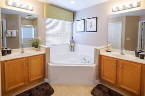 Minnie & Mickeys Mansion by VillaDirect