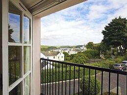 6 Combehaven