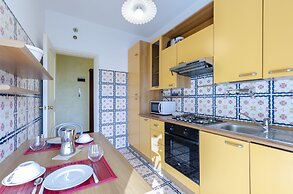 JOIVY Light Flat for 5 in the Heart of Bogliasco