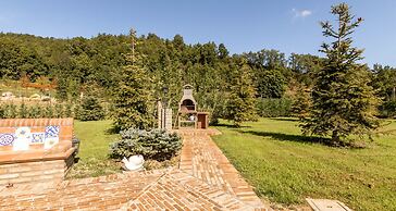 JOIVY MAS Avilo Villa Bobbio