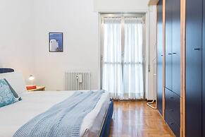 JOIVY Como Borgo Vico Apartment with Terrace