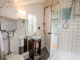Gun Hill Cottage