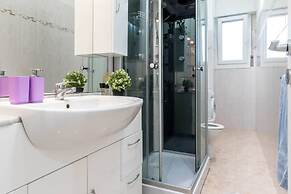JOIVY Milano Fiera Cozy & Elegant Apartment