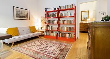 JOIVY Casa Pupa near Navigli Nightlife