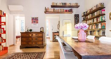 JOIVY Casa Pupa near Navigli Nightlife