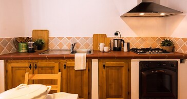 JOIVY Antica Regina del Lago di Como