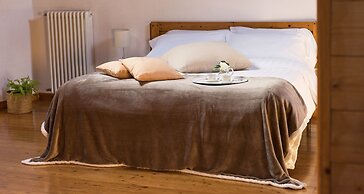 JOIVY Antica Regina del Lago di Como