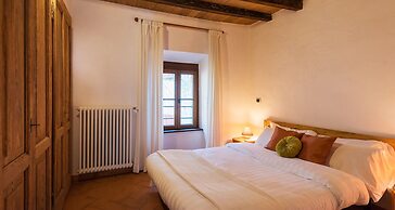 JOIVY Antica Regina del Lago di Como