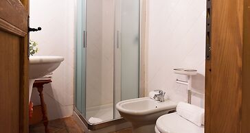 JOIVY Antica Regina del Lago di Como