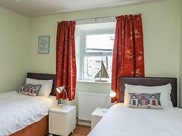 Gadlys House - Beau View