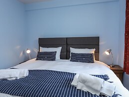 Gadlys House - Beau View