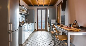 JOIVY Scenic 2BR Apt w/ Balcony & Parking