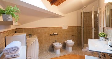 JOIVY Scenic 2BR Apt w/ Balcony & Parking