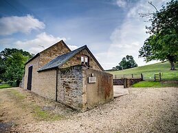 Little Barn