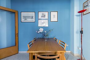 JOIVY Quiet Apt w Terrace in Beautiful Area