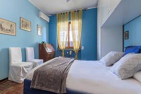 JOIVY Quiet Apt w Terrace in Beautiful Area