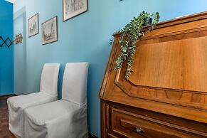 JOIVY Quiet Apt w Terrace in Beautiful Area