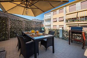 JOIVY Elly's Terrace-old City