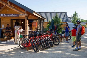 Village Huttopia Sud Ardèche