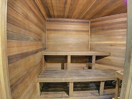 Dutch Retreat by VillaDirect