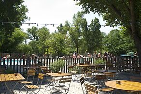 Huttopia Le Moulin