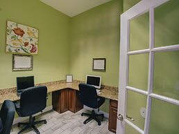 Mickeys Maingate Mansion by VillaDirect