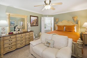 Mickeys Maingate Mansion by VillaDirect