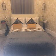 Charing Cross Rooms - B&B