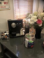 Charing Cross Rooms - B&B