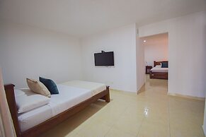 Hotel Toledo Plaza