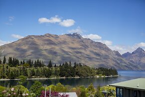 Stay of Queenstown