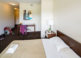 HI Whistler - Hostel