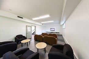 HI Edmonton - Hostel