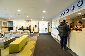 HI Calgary City Centre - Hostel