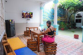 Hostal Maranatha - Hostel