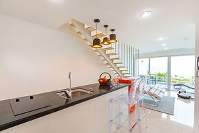 Geoje Star Marine Pool Villa Pension - V