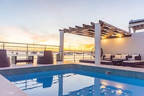 Tradewinds at Simpson Bay