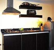 Lancaster Hotel by Central Flats