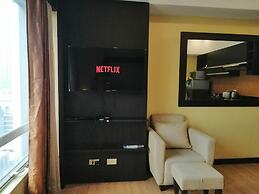 Lancaster Hotel by Central Flats