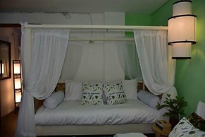 Penthouse 8 Colors Beach House Resort by Cocotel