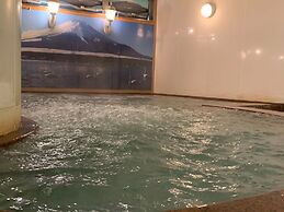 Funabashi Grand Sauna and Capsule Hotel - Caters to Men