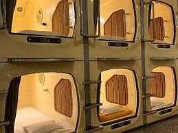 Funabashi Grand Sauna and Capsule Hotel - Caters to Men