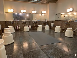 Funabashi Grand Sauna and Capsule Hotel - Caters to Men