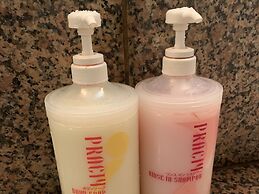 Funabashi Grand Sauna and Capsule Hotel - Caters to Men