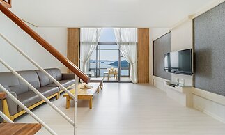 Yeosu Sunset Hostel and Pension